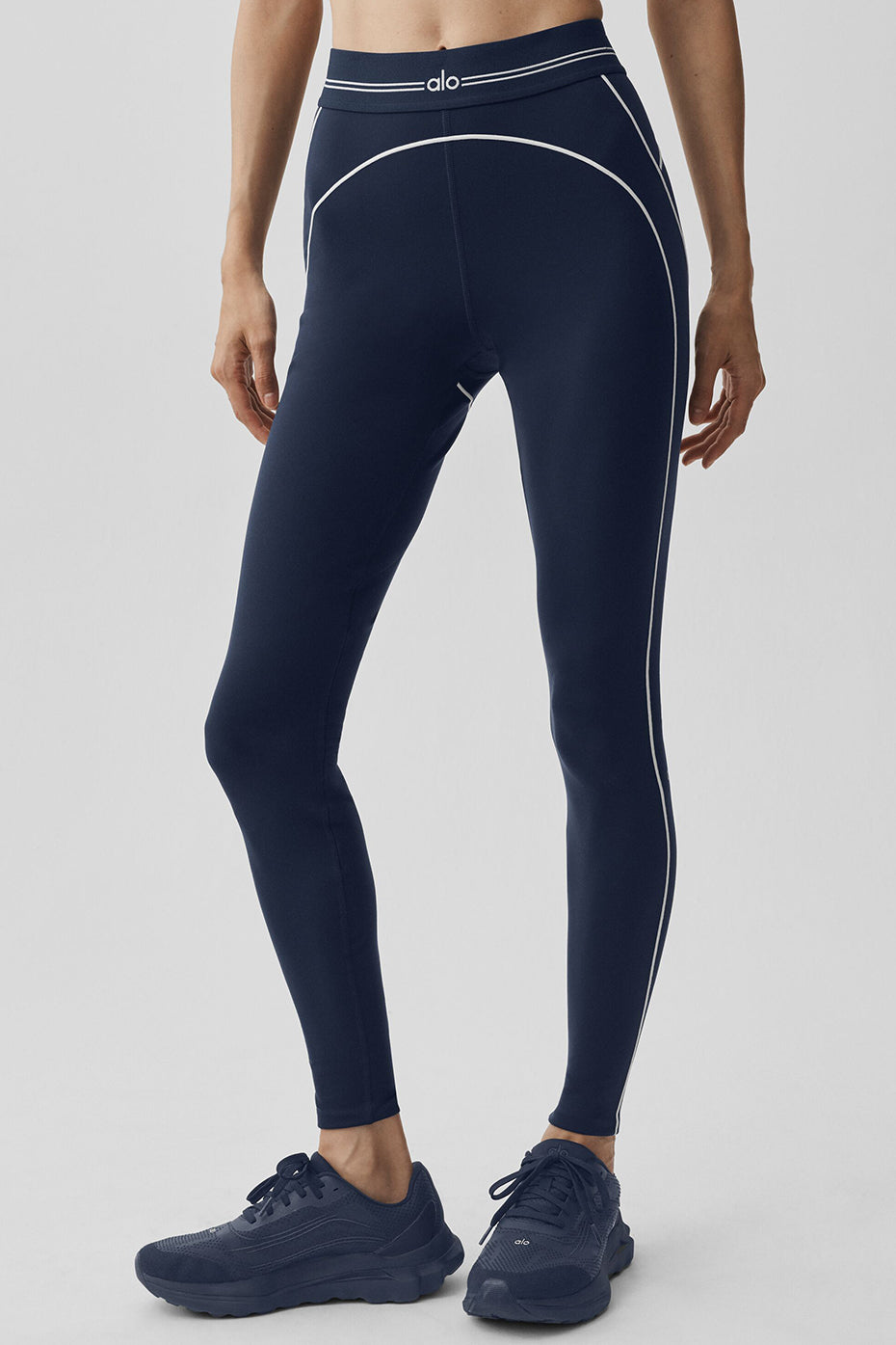 Legging Alo Yoga Navy - debout